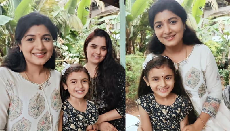 asianet serial santhwanam mariya sajitha betti daughter nrn 