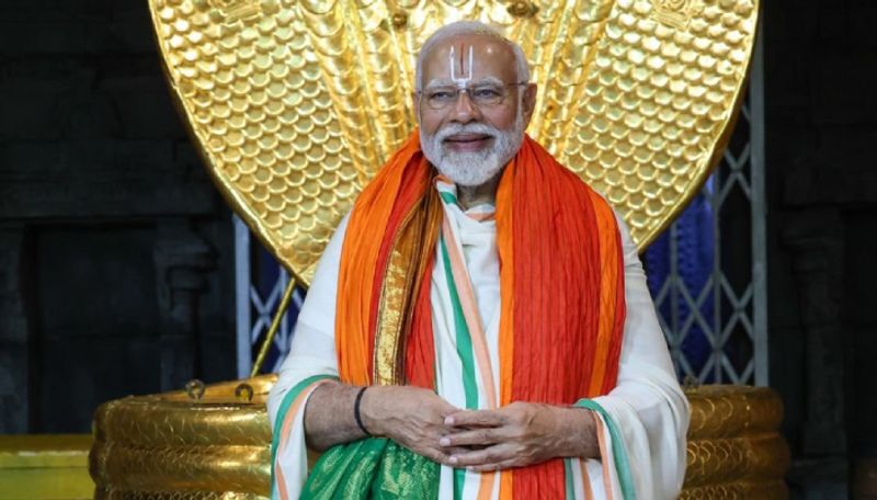 PM Narendra modi participating in Telangana Election Campaign ans