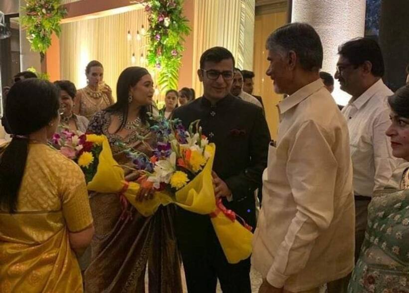 Chandrababu: సిద్దార్థ్ లూథ్రా కుమారుడి పెళ్లి రిసెప్షన్ కు హజరైన చంద్రబాబు.. ఆ ఫోటోలు వైరల్!  