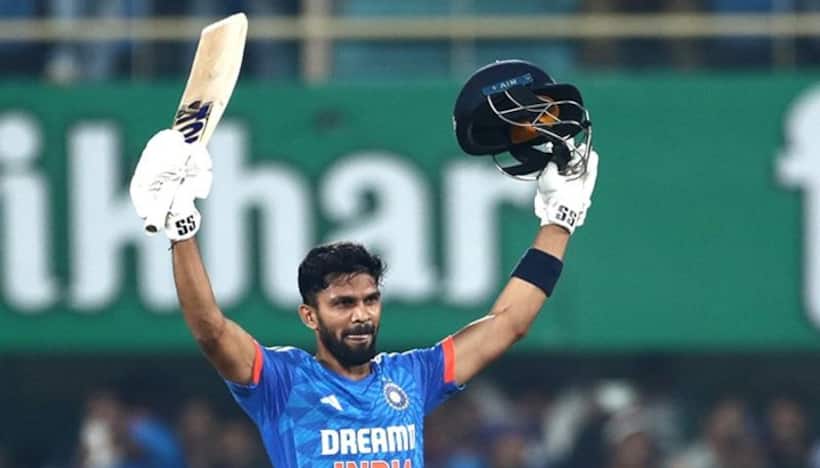 Gaikwad brilliance propels India to a commanding 222/3 against Australia in the 3rd T20I