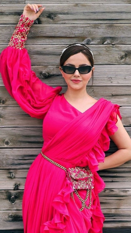 सिंपल ब्लाउज भी लगेगा डिजाइनर,लगवाएं Rubina Dilaik की स्टाइलिश स्लीव्स