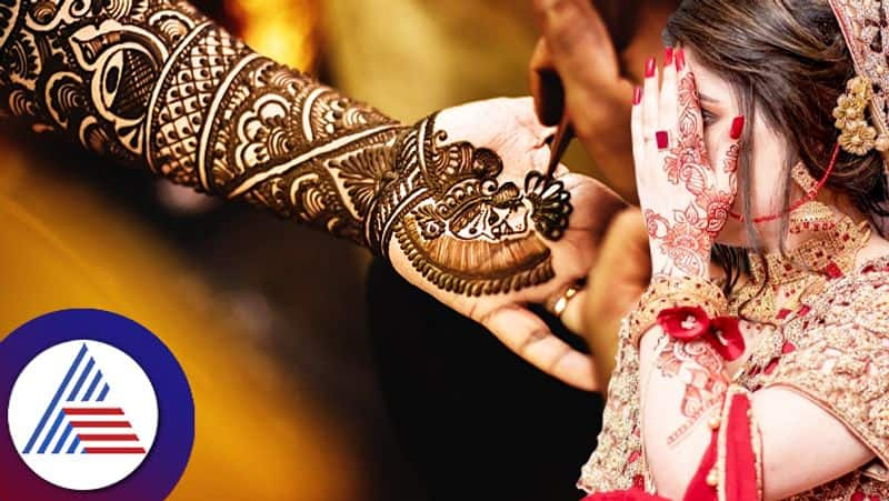 Why we put mehendi in bride and grooms hand on wedding pav 