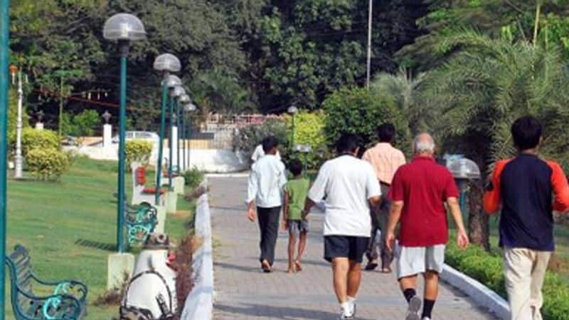 Corporation orders to close parks in Chennai tvk