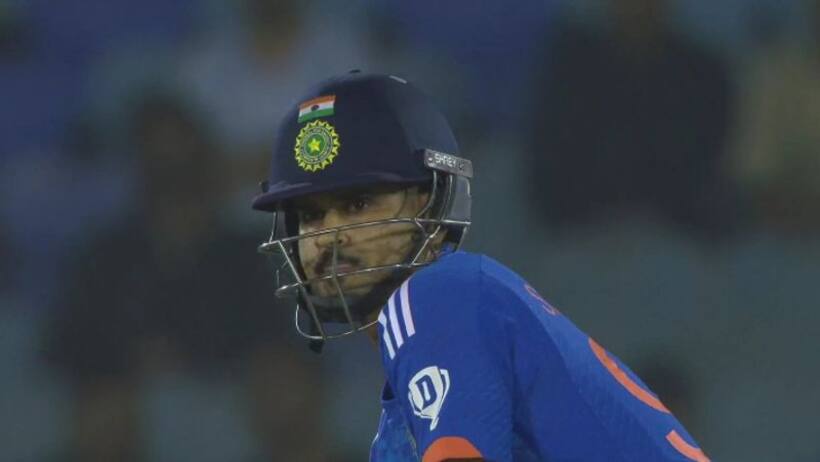 India vs Australia, 4th T20I : తడబడిన భారత్, ఈసారి 200 లోపే .. ఆస్ట్రేలియా టార్గెట్ 175 పరుగులు