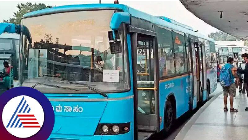 BMTC has decided to provide discounted bus pass for students in Vajra bus at bengaluru rav