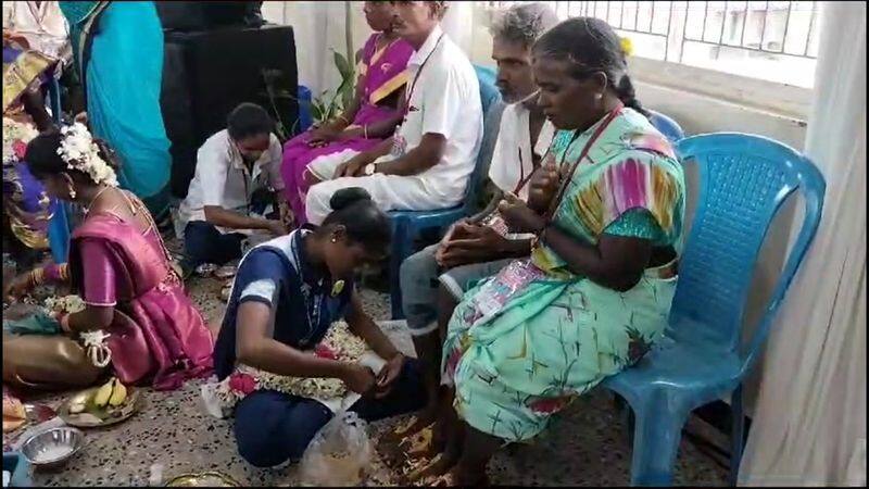 students wash their parents legs at college event in tiruvannamalai vel