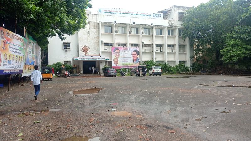 Madhya Pradesh and Rajasthan election setbacks left Congress office in Chennai deserted KAK