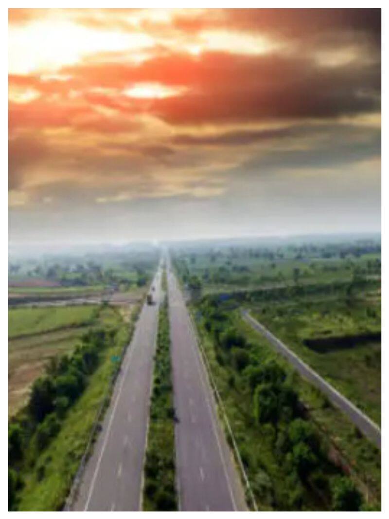 Specialties of solar project on Bundelkhand expressway in UP