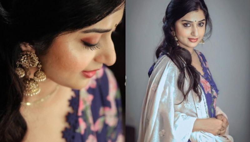 actress meera jasmine react fans comment on her Instagram nrn 