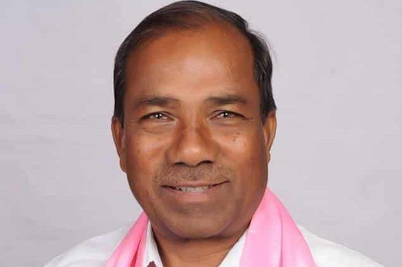 telangana assembly election 2023 result zahirabad brs candidate manik rao in lead ksr 