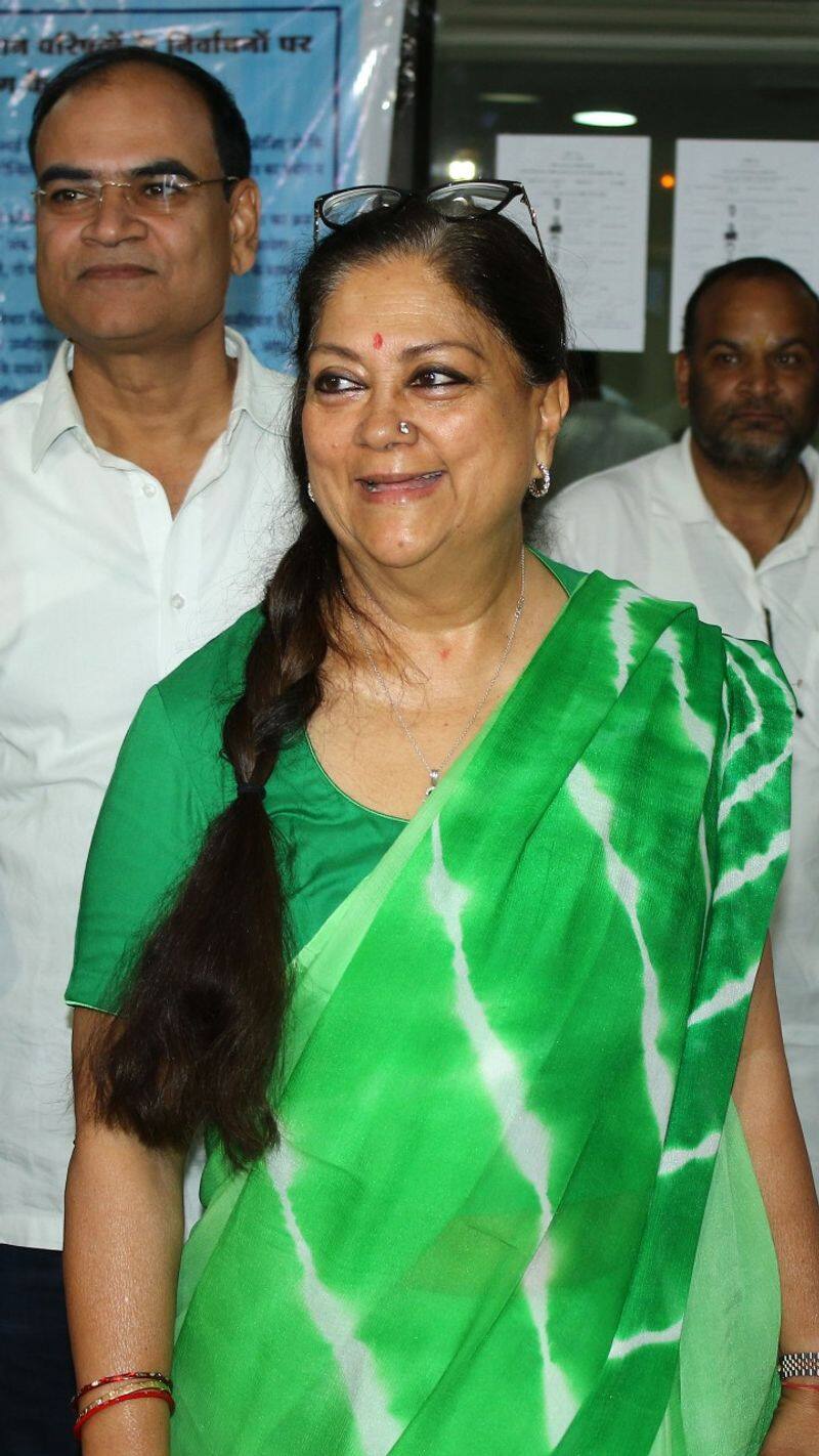 rajasthan assembly election result vasundhara raje news vasundhara raje ethnic look printed saree design kxa 