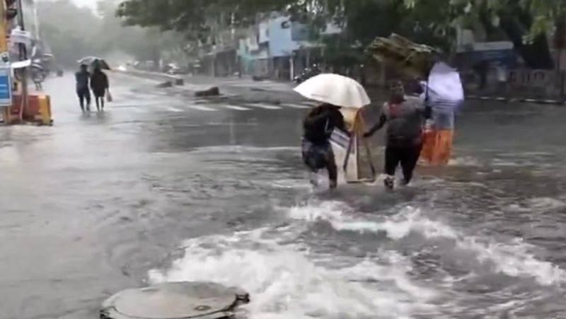 Rains unprecedented in 47 years in Chennai DMK IT Wing enters the field smp