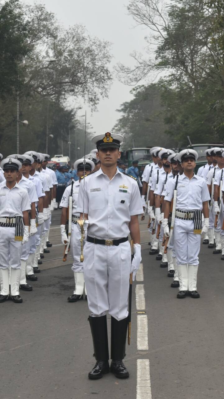 Want to join the Indian Navy after 10th, 12th? Here's what you require RKK