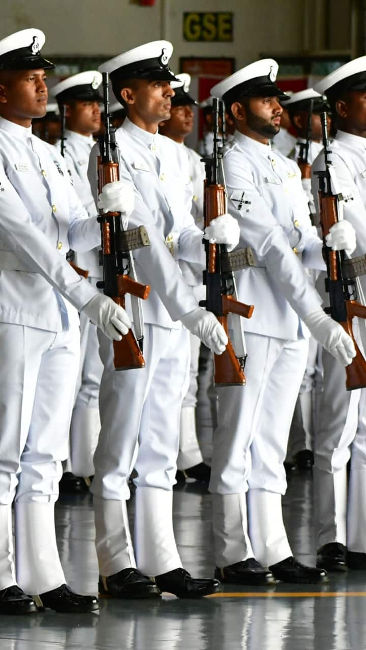 How to pursue a career in the Indian Navy? iwh