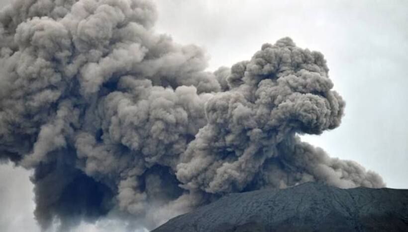 Mount Marapi : బద్దలైన మరాపి అగ్నిపర్వతం.. 11 మంది మృతి.. మరో 12 మంది గల్లంతు..