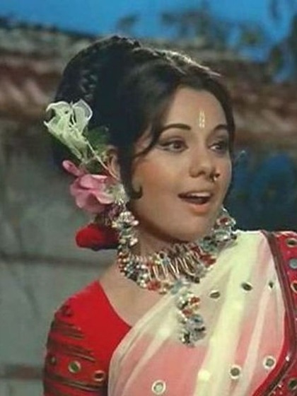 <p>मुमताज़  ने साल 1974 में बिजनेसमैन मयूर माधवानी से विवाह किया था।</p>

<p> </p>
