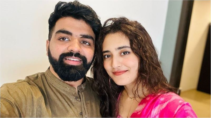 Pakistan Woman Jeveria Arrives In India To Marry Kolkata Resident prm 