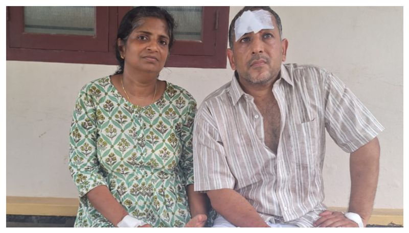 Thief attacked couple with knife and stole 2 lakh and 48 gram gold prm 