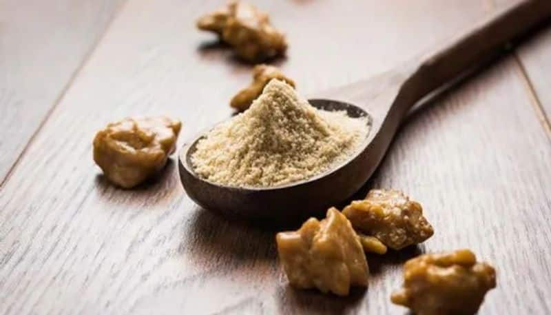 What happens if you eat asafoetida daily? rsl