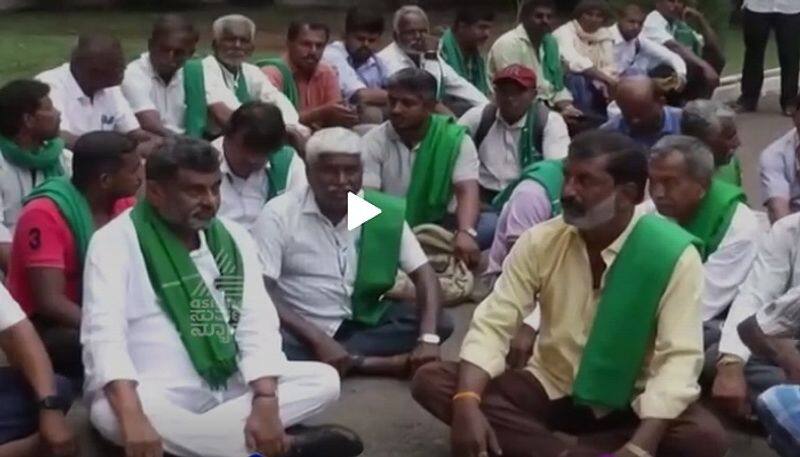 Farmers Unions Hydrama infront of Mandya DC Office grg 