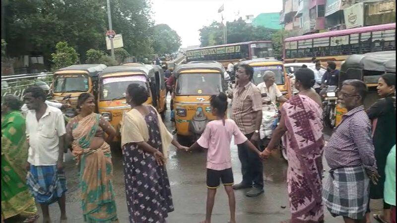 michaung cyclone affected people protest against mla and government officers in chennai vel