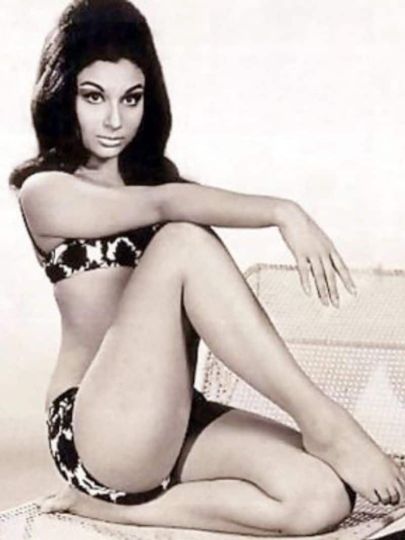 Sharmila Tagore bikini shoot in an evening in paris was questioned in parliament zkamn