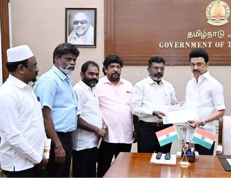 Cyclone relief fund VCK donates rs 10 lakhs to chief minister relief fund Rya