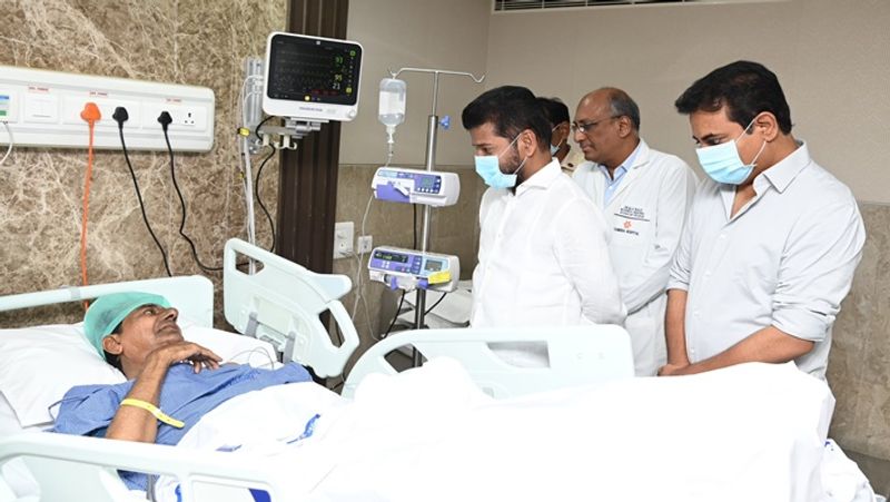 Telangana Chief Minister Revanth Reddy Visits K Chandrasekhar Rao in hospital smp