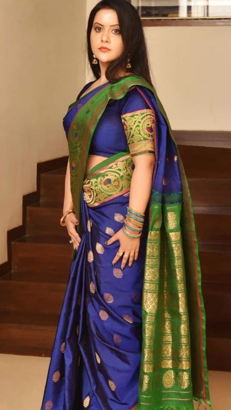 Amruta Fadnavis 7 Best Ethnic saree for 40 Plus women wardrobe ZSCA