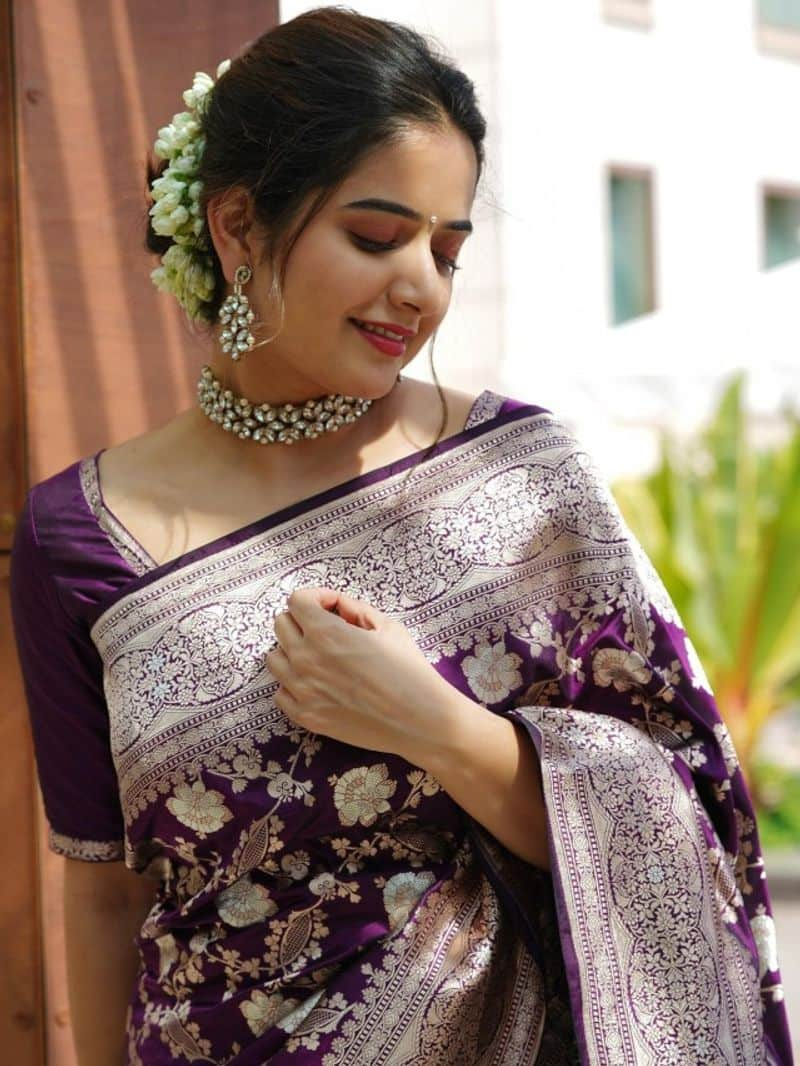 ashika rangnath saree collection zkamn