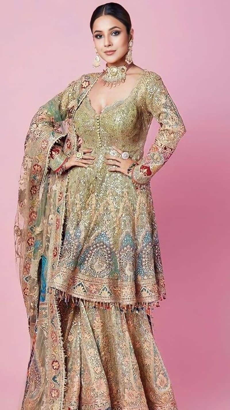 shehnaaz gill Outfits photo latest suit design 2023 party wear Bridal suits with heavy dupatta kxa 