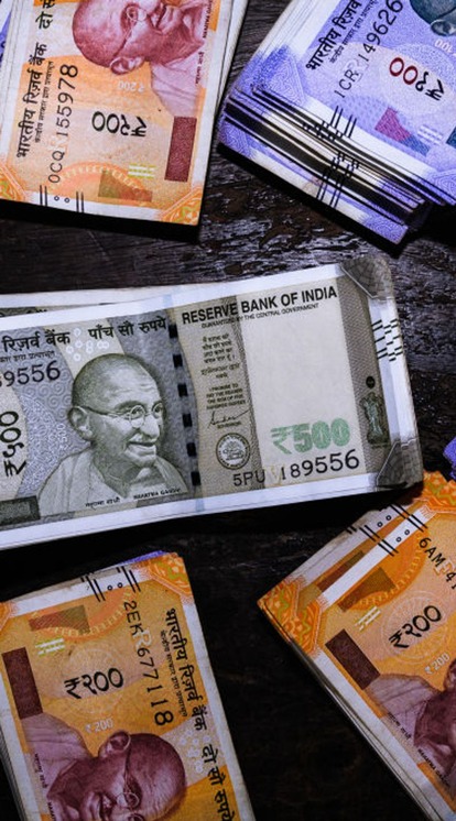 देश की 10 बड़ी छापेमारियां जहां मिले  करोड़ों कैश