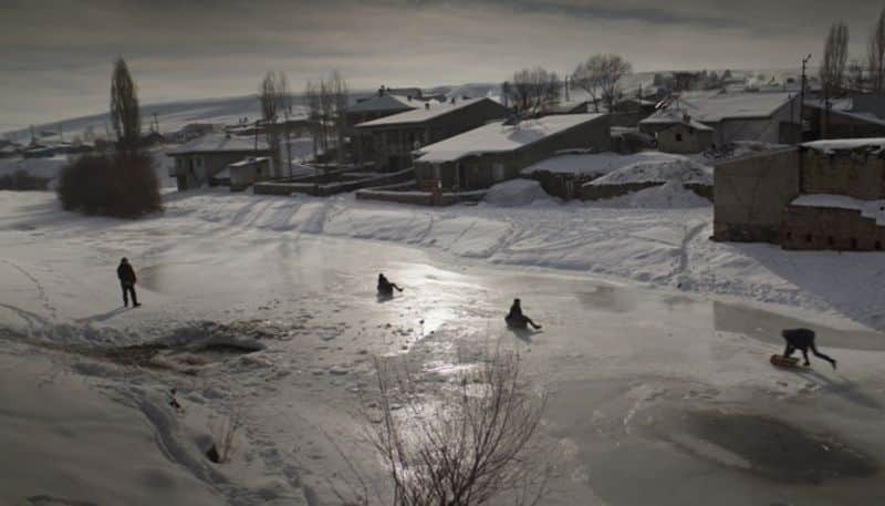 about dry grasses movie review nuri bilge ceylan turkish iffk 2023 festival de cannes nsn