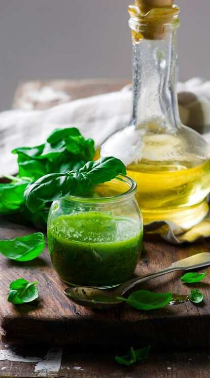 तुलसी और शहद बनाए सेहतमंद