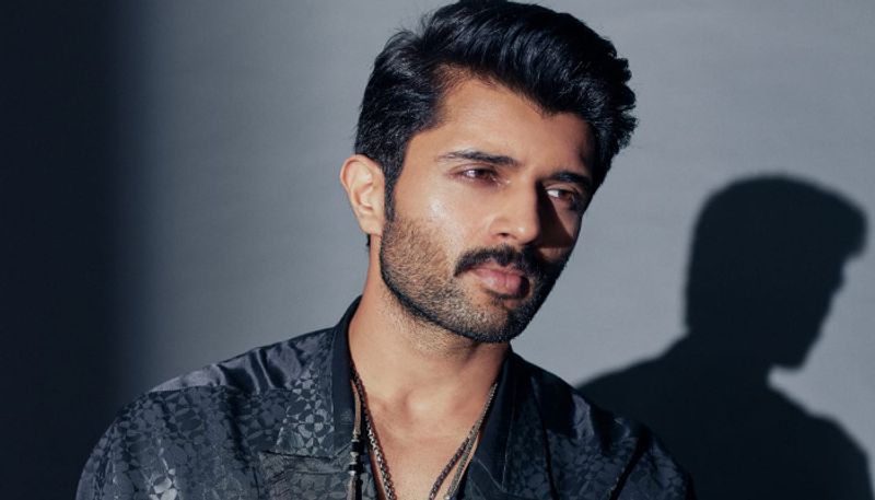 Vijay Deverakonda Files Complaint Against YouTuber Arrested vvk