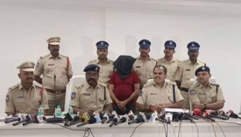 Serial killer  arrested in Telangana for alleged murders of 11 people across three states police starts investigation vkv