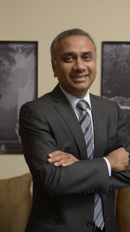 79 करोड़ का पैकेज, 60,0000 की कंपनी के CEO,आखिर कौन है ये शख्स ?