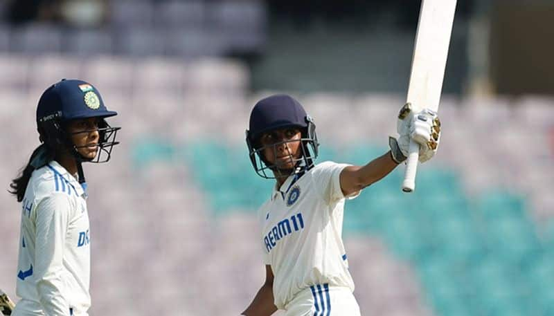 cricket IND(W) vs ENG(W): Fans applaud 'star in making' as Shubha Satheesh smashes 3rd fastest half-century on debut osf