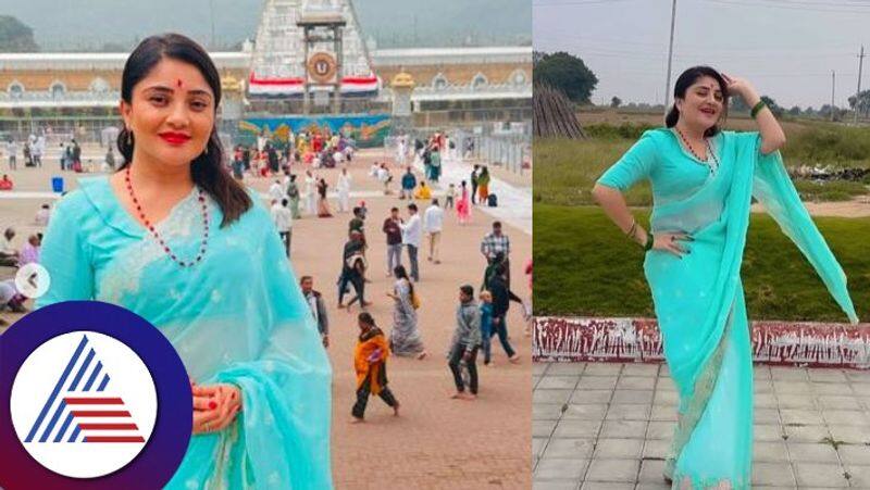 Kannada actress Karunya Ram in Tirumala Tirupathi with family vcs