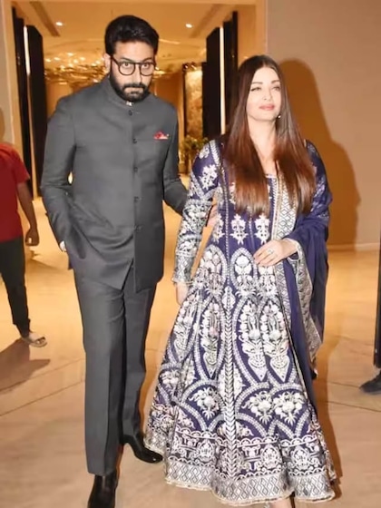 <p>खबरें तो यह भी आ रही है की बात इतनी बिगड़ चुकी है कि दोनों कभी भी अब अलग होने का फैसला ले सकते हैं।‌ </p>
