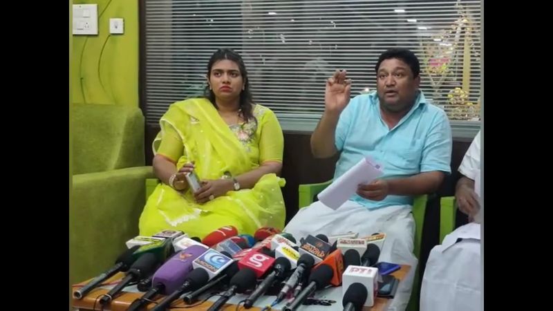 modern theatre owner allegations against tn government and district collector in salem vel