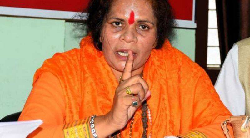 Dr Prachi Sadhvi age Dr Prachi Sadhvi Qualification sadhvi prachi advice to muslim girls sadhvi prachi on pm  narendra modi zysa