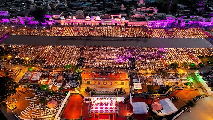 From sun pillars to scenes from Ramayan, Ayodhya goes back to era of ...