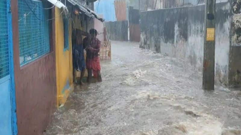 A heavy rainfall warning has been issued for Madurai, Theni and Virudhunagar districts KAK