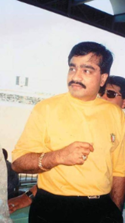 <p>भारत कs मोस्ट वांटेड आतंकवादी दाऊद इब्राहिम को जहर देने का दावा किया जा रहा है जिसके बाद तमाम तरह की चर्चाएं हो रही हैं हालांकि इस बारे में अभी तक कोई भी पुष्टि नहीं हुई है।<br />
 </p>

