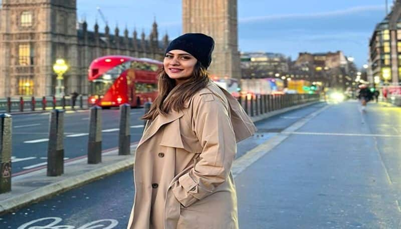 Small Screen actress Deepika Das enjoying in London pav