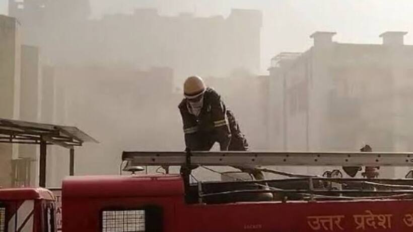 वेंटिलेटर फटने से पीजीआई के ओटी में लगी आग , सर्जरी के दौरान दो की मौत 