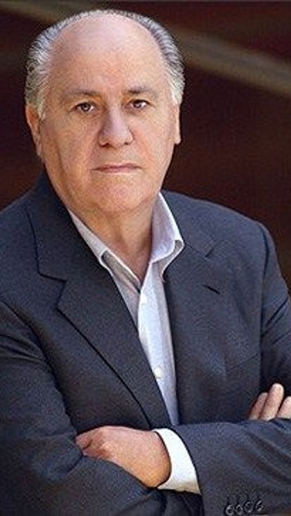 <p>हम बात कर रहे हैं,अमानसियो ऑर्टेगा (amancio ortega) की जो रेलवे  मजदूर के बेटे थे। उन्होंने करियर की शुरुआत  डिलीवरी बॉय से की लेकिन आज अरबों के मालिक हैं। <br />
 </p>
