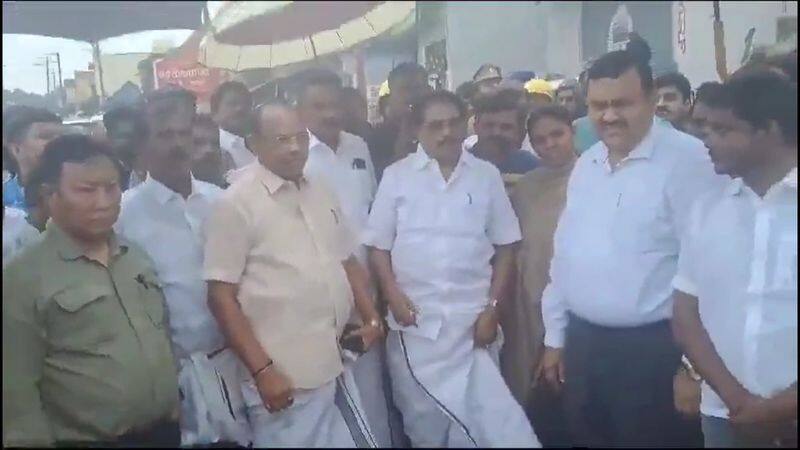 minister kkssr ramachandran inspects flood affected areas in tirunelveli vel