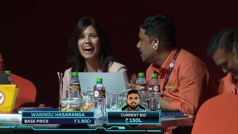 IPL Auction 2024 SRH Owner Kavya Maran reaction goes viral during Players Bidding ckm